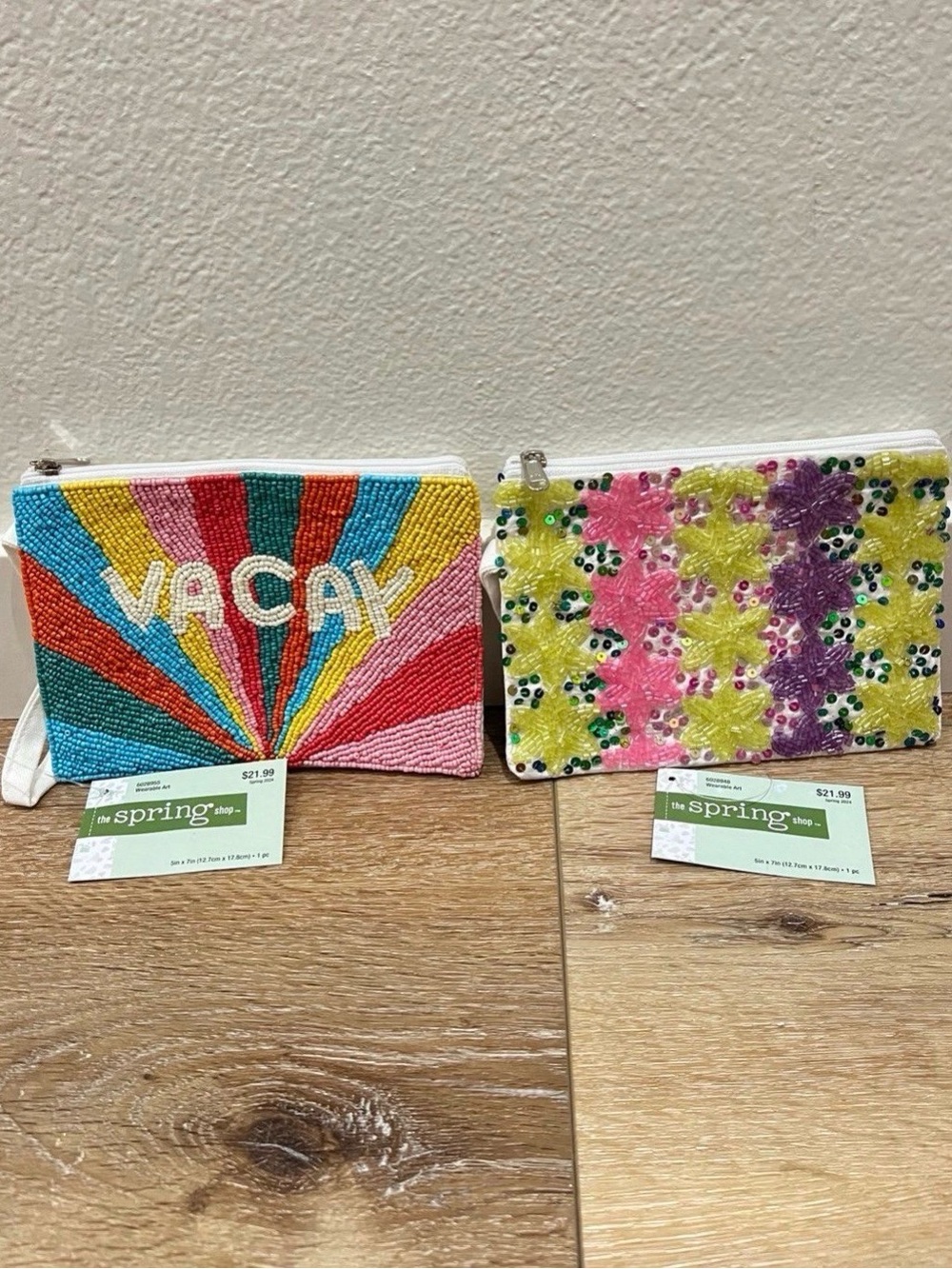 Beaded Wristlet -Vacation and Flower Beaded Wristlet